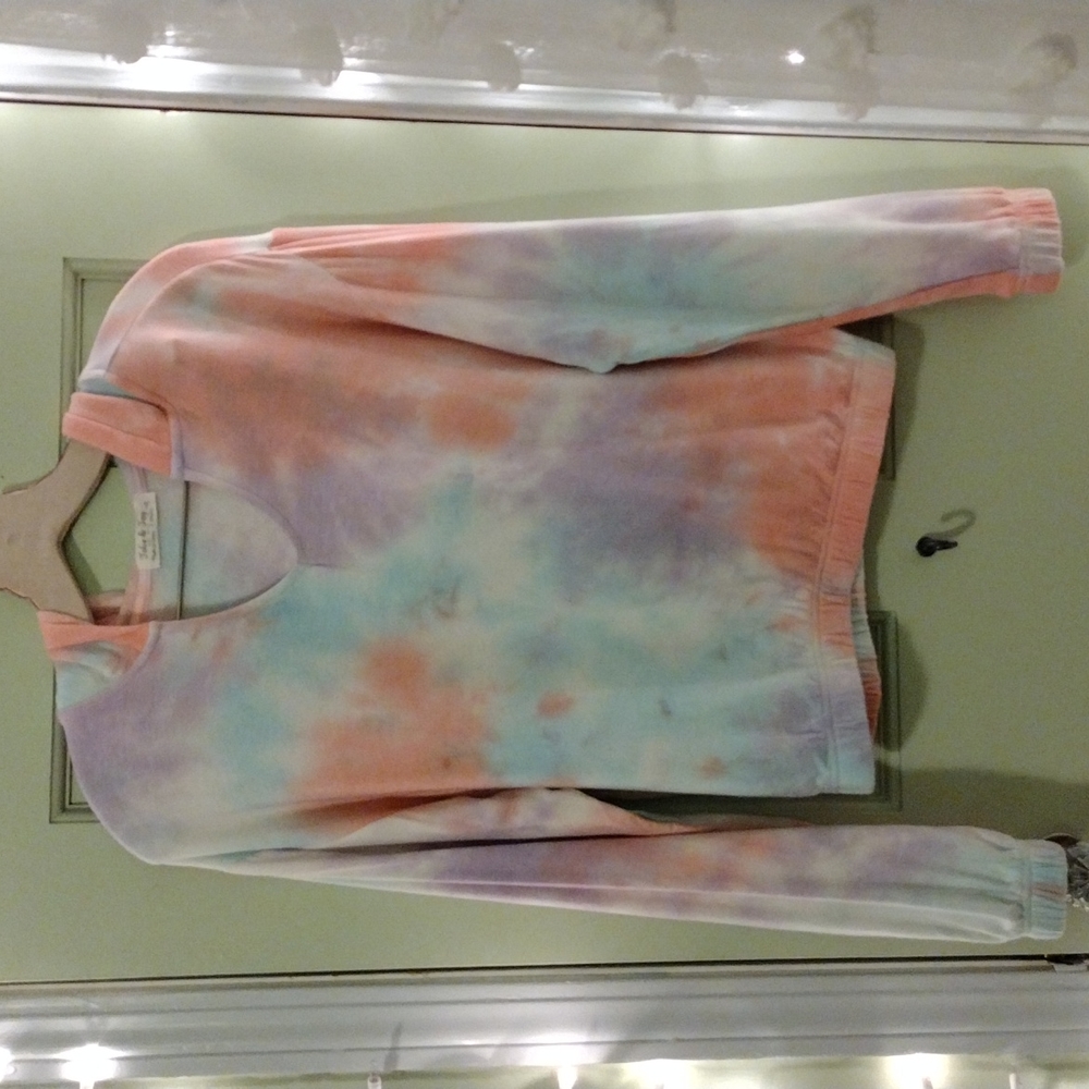 Jolie & Joy X-small ultra soft watercolor tye dye hoodie